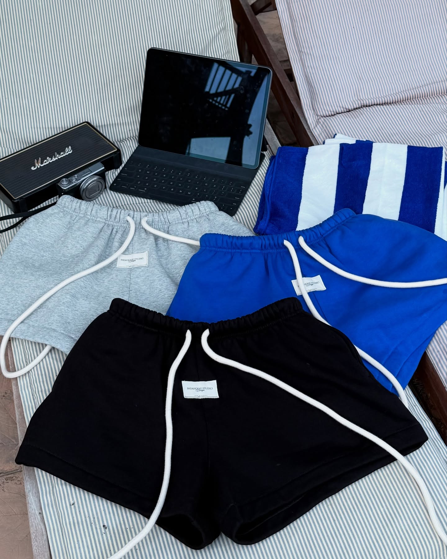 IDH SIGNATURE COBALT SWEATSHORTS